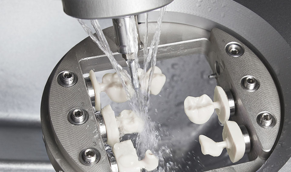 Dental milling machine R5 – Water cooling